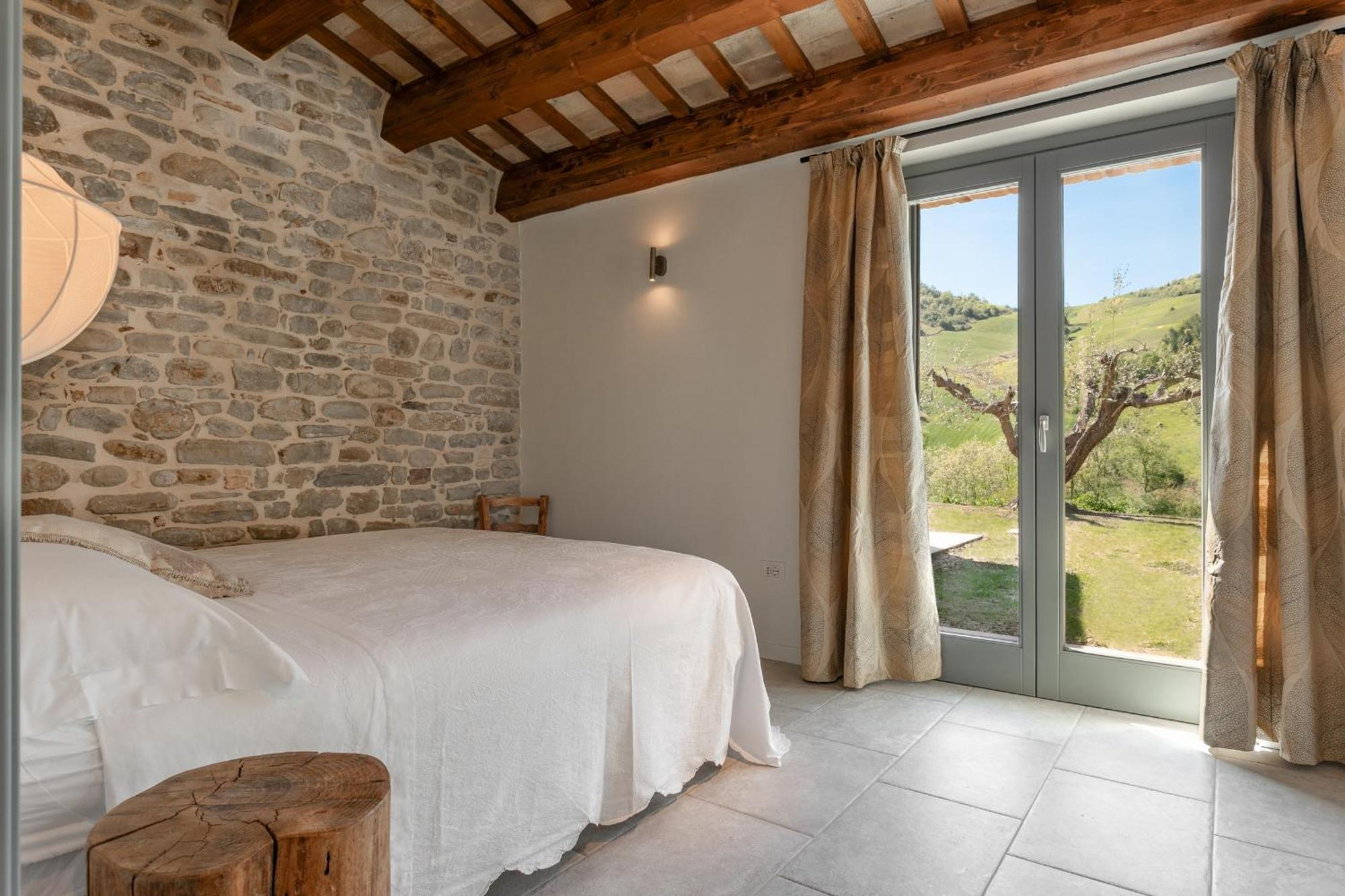 Panfilo Farmhouse Cellino Attanasio Exterior photo